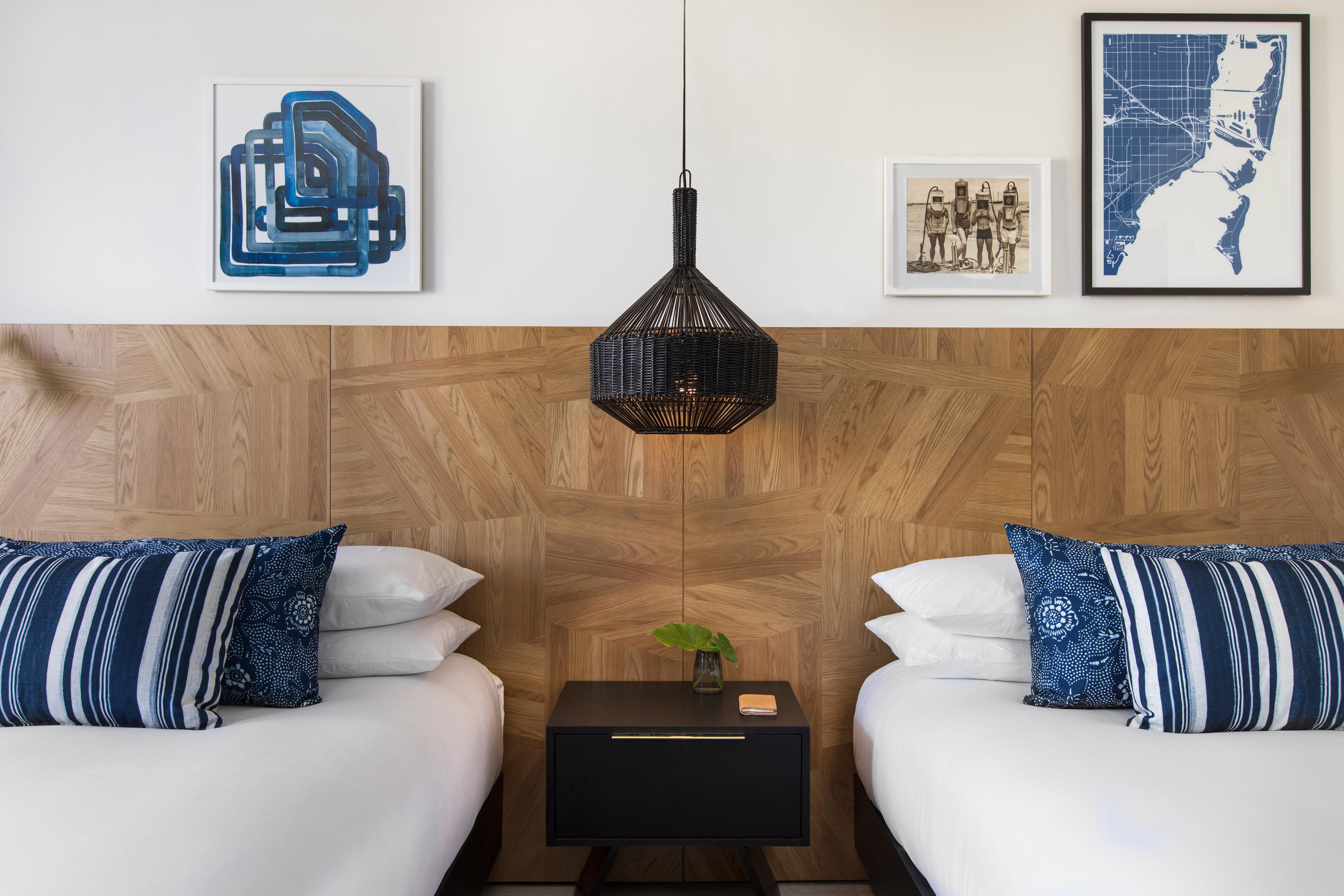 Kimpton Angler'S Hotel South Beach By Ihg Miami Beach Bagian luar foto A guest room at the Hotel Zags