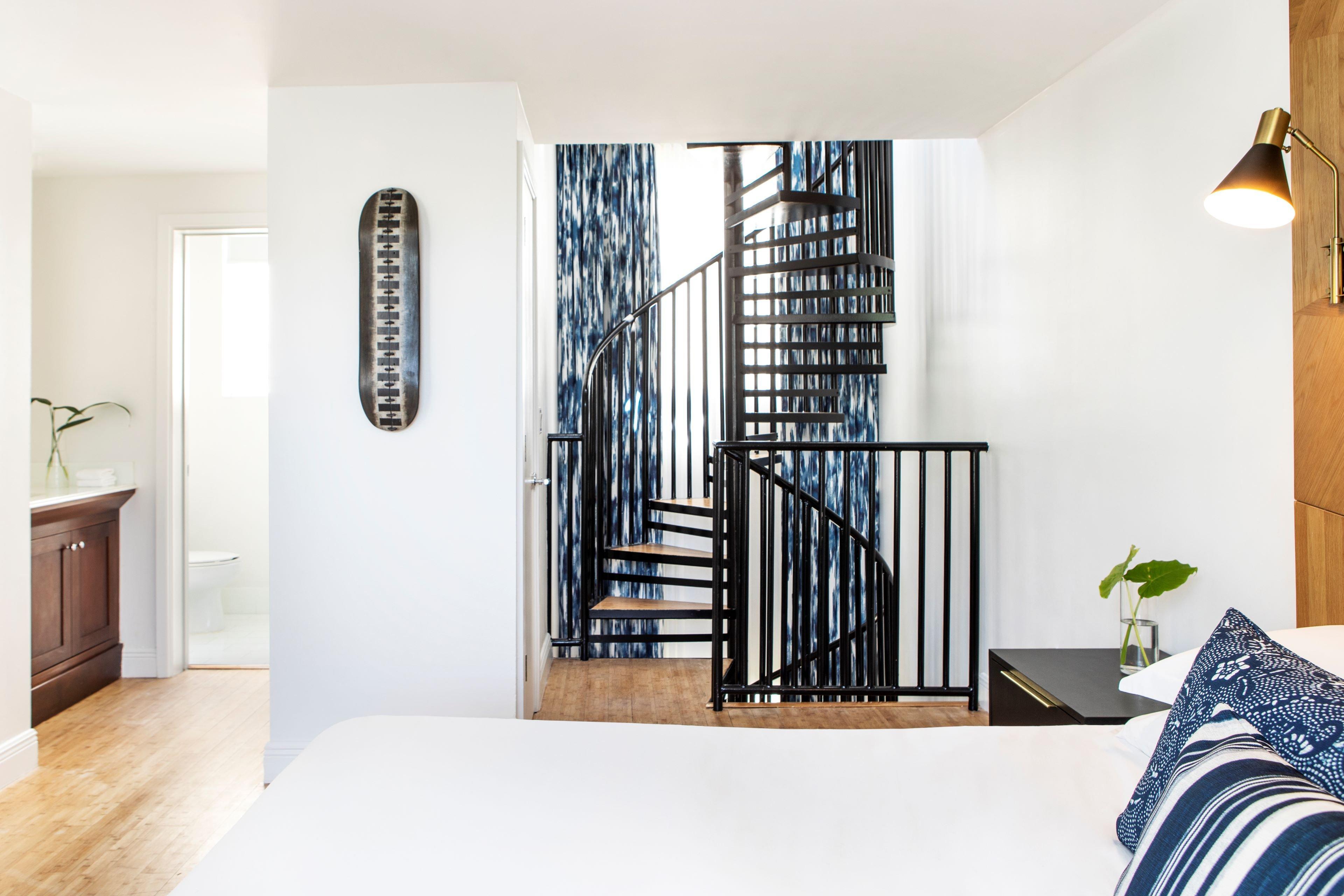 Kimpton Angler'S Hotel South Beach By Ihg Miami Beach Bagian luar foto Spiral staircase