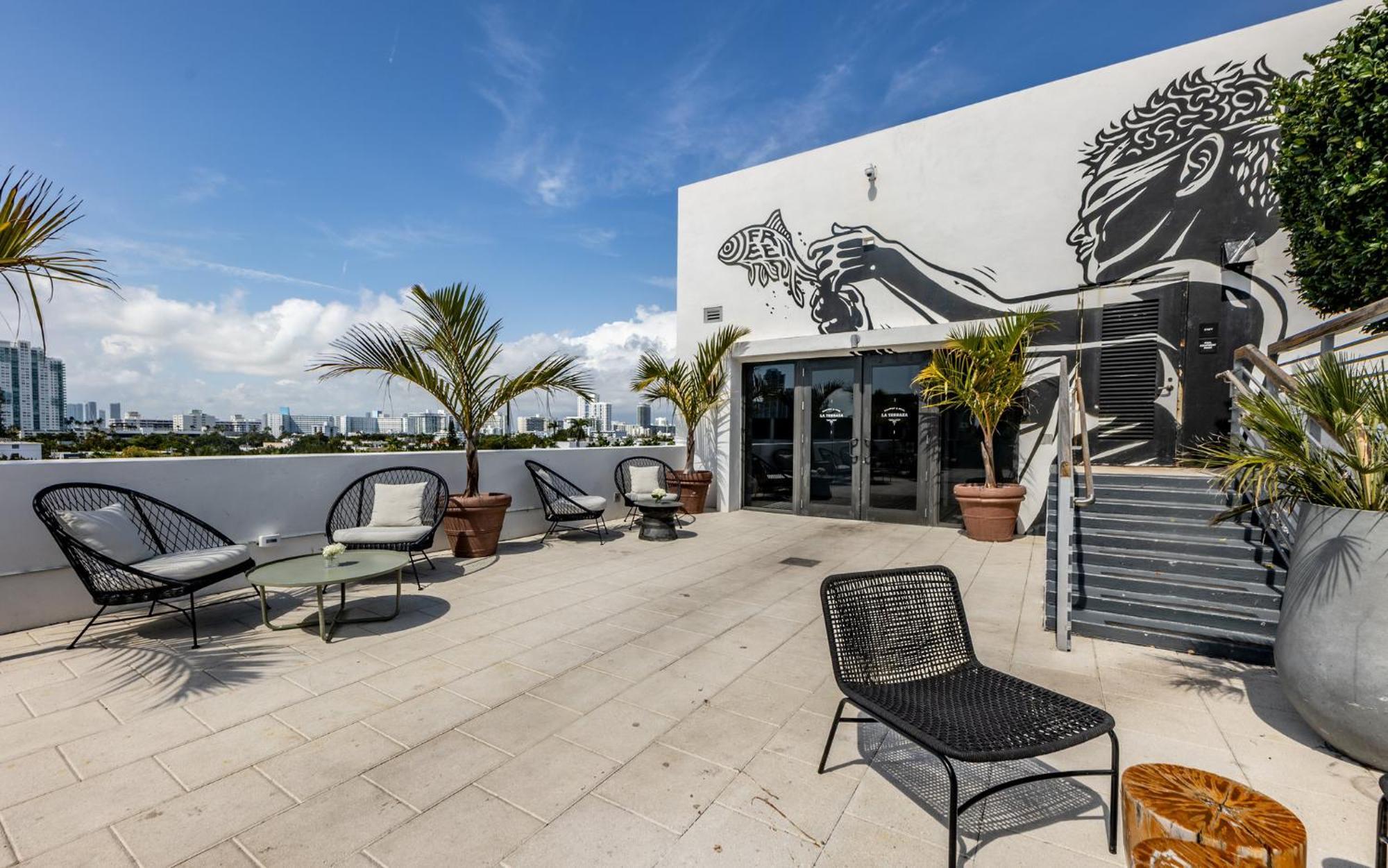 Kimpton Angler'S Hotel South Beach By Ihg Miami Beach Bagian luar foto